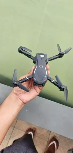 DRONE V88 CINZA COM CÂMERA ? COMPACTO E MODERNO!