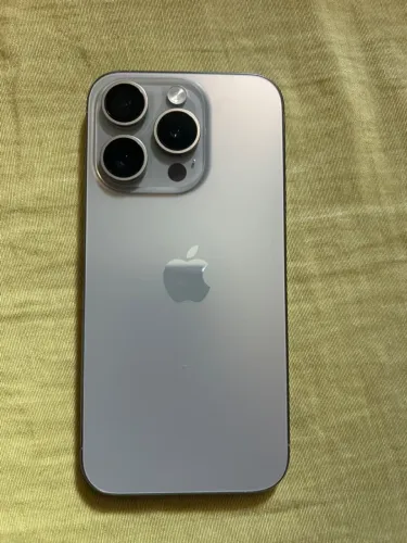 iPhone 15 PRO - todo original