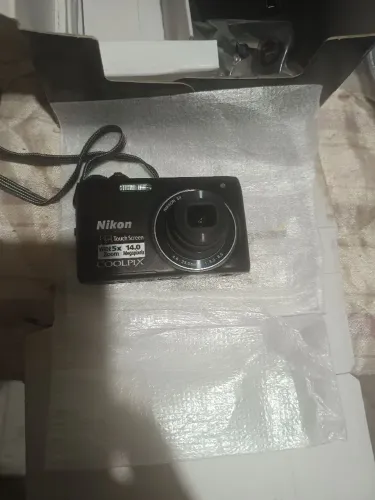 Máquina fotográfica,com a caixa original,sem uso, só foi testada 