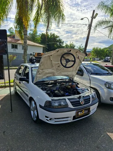 Volkswagen Gol Geração III 1.0 MI 16V Gasolina Mec. 2P 2000