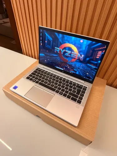 HP EliteBook 845 G8 | Ryzen 3 PRO 5450U | 8GB RAM | SSD 256GB