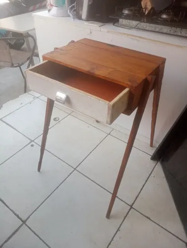 Aparador em madeira obra de arte!