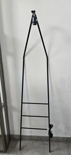 Luminária de Piso Escada