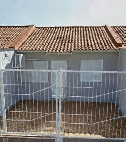Casa com Piscina Canoas
