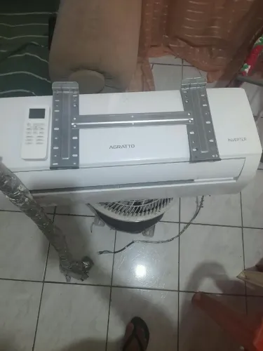 Vendo Ar-condicionado Agratto 9 mil btus inverter