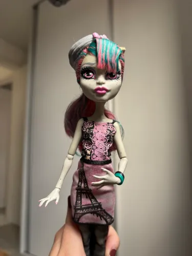 Rochelle Goyle City of Frights G1
