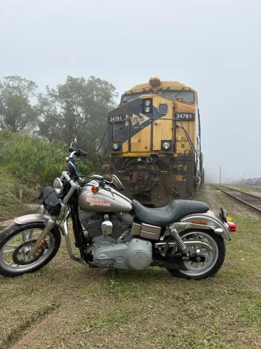 HARLEY DAVIDSON DYNA SUPER GLIDE FXD