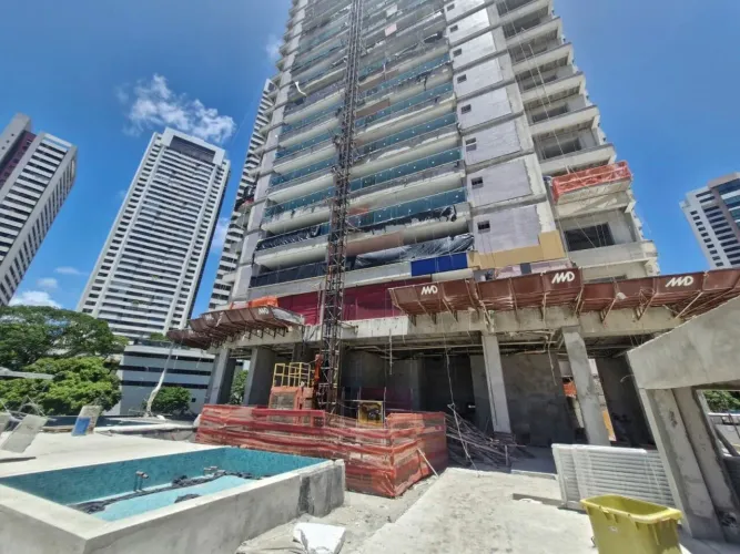 Excelente apartamento 4 quartos, suítes, à venda no Horto Florestal