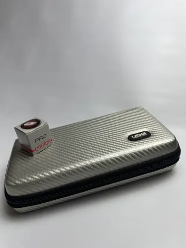Estojo UDG Creator Cartridge Hardcase + Agulha de reposição Ortofon pro S (silver)
