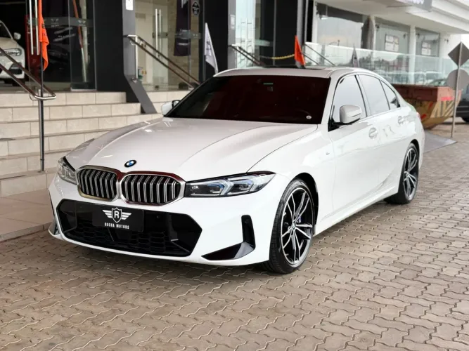 BMW 320I A 2.0 TB M Sport Activeflex 16V 4P 2023