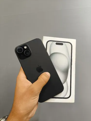 iPhone 15 