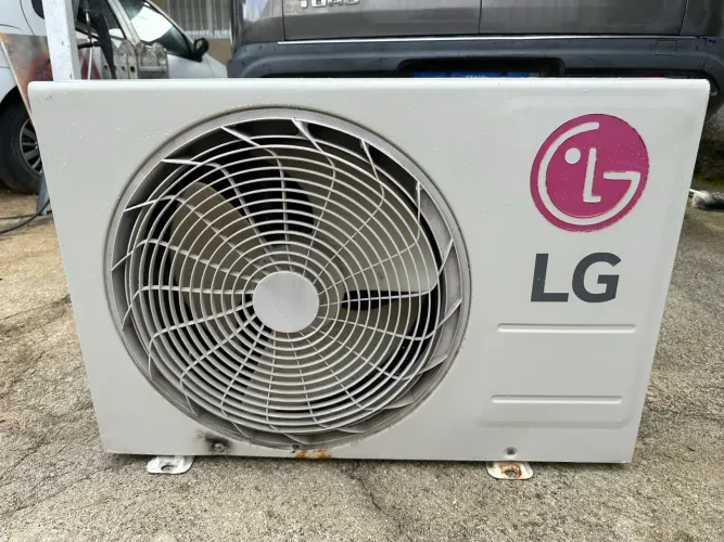 Ar condicionado 