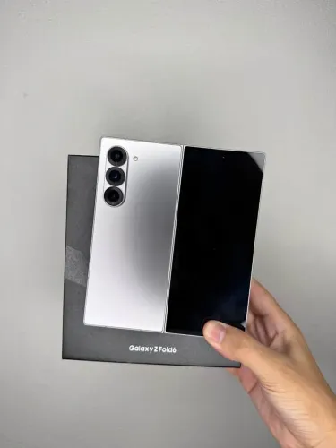 Troco Galaxy Fold 6 512gb Impecável