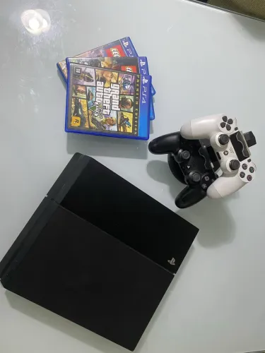 PS4 FAT 500GB COMPLETO, SÓ PEGAR E JOGAR!