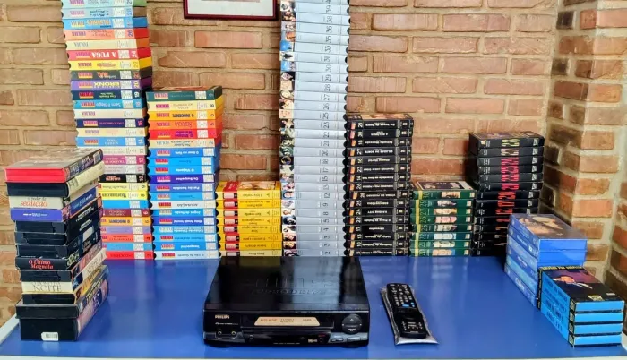 147 fitas e um videocassete