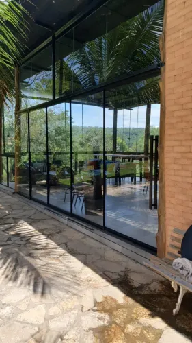 AGUAS DA SERRA - Casa de 165,00 m2 com 3 quartos no condomínio Águas da Serra