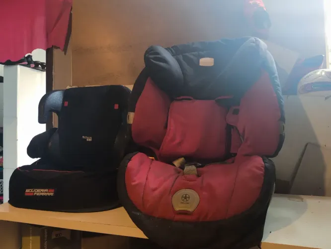 Cadeirinha e assentos