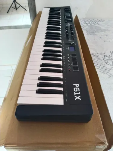 Teclado Controlador Midi Amw 61 teclas