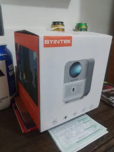 Projetor BYINTEK