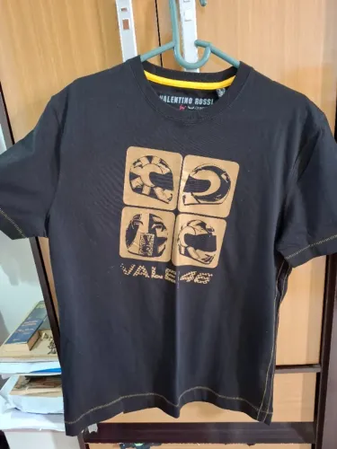 * Camiseta oficial Valentino Rossi 46 - Motociclismo - MotoGp - M - Nova * 