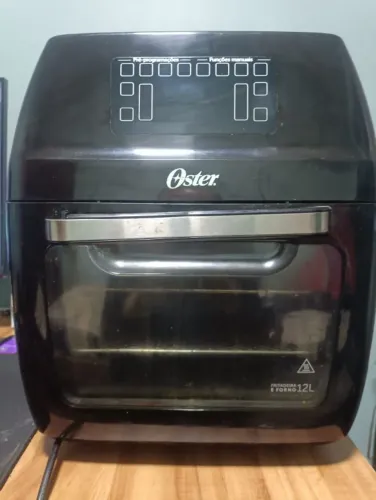Air Fryer Oster Oven Fryer, 3 em 1, 1800W, 12 Litros, Preta