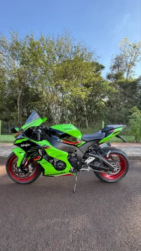 KAWASAKI NINJA ZX10r 2024