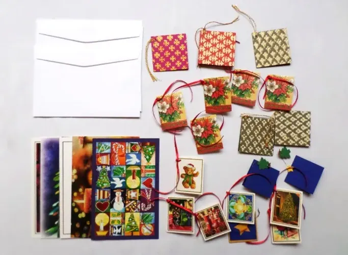 Kit c/ Cartões e Cartõezinhos de Natal c/ Estampas Variadas - Queima de Estoque!