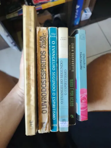 Lote de Livros - Seis Livros Espíritas