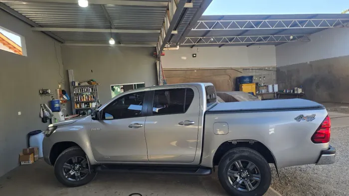 Toyota Hilux CD SR 4X4 2.8 TDI Diesel Aut. 2024