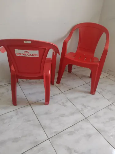Cadeira de plástico