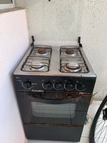 Fogão usado