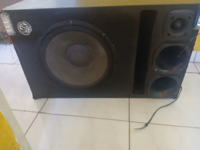 Vendo caixa de som 