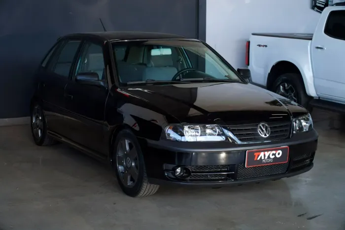 Volkswagen Gol Geração III Power 1.6 MI Total Flex Mec. 4P 2004