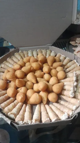 Salgados e doces 