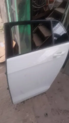 Porta golf 2014/2020 lado esquerdo traseira