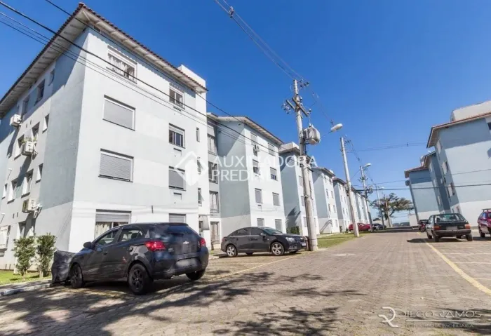 Apartamento à venda no bairro Lomba do Pinheiro com 50m² e 2 dormitórios/quartos