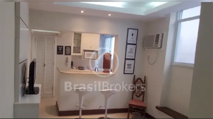 Apartamento 47m2 no Leblon mobiliado perto da Praia e Metrô