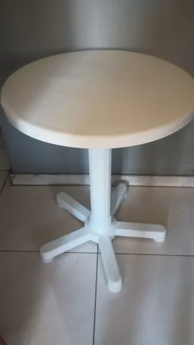 Mesa Tramontina