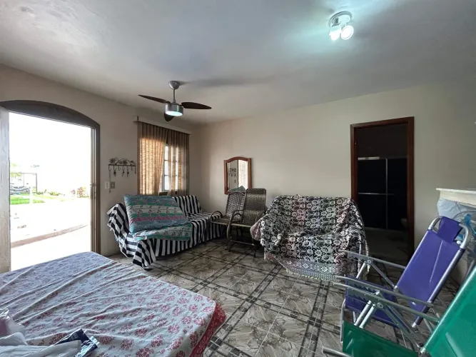 Casa mobiliada à venda no Laranjal: 75 m², 1 quarto, 2 banheiros, lareira, área gourmet co