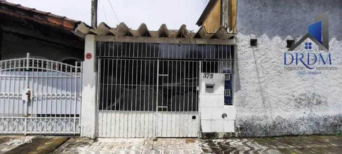 Casa no bairro Boqueirão de 2 dormitórios
