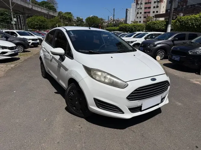 Ford Fiesta 1.5 16V Flex Mec. 5P 2015