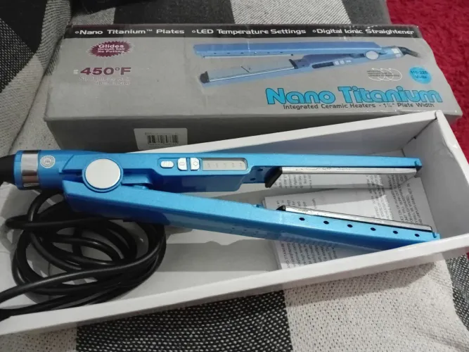 Prancha nano titanium 110/220 vts