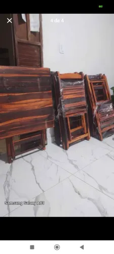 Mesas para lanchonete e barzinho.