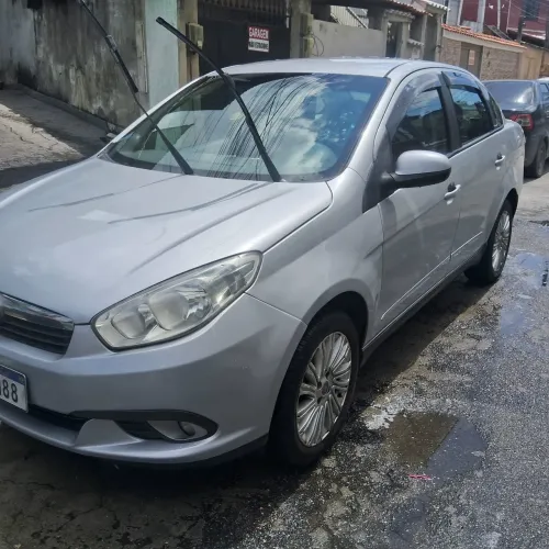 Fiat Grand Siena Essence 1.6 Flex 16V 2014