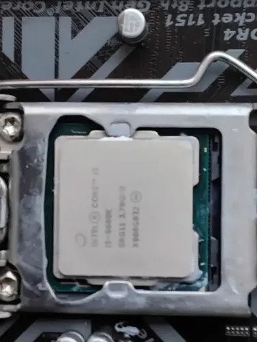 I5 9600k + placa mãe