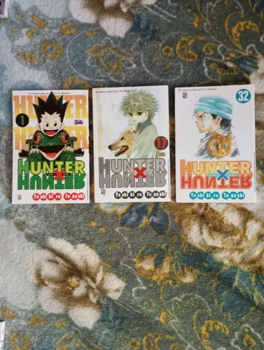 Mangas Hunter x Hunter volumes 1,17 e 32 