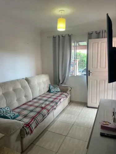 Casa em Condomínio para Venda em Cotia, Jardim Petrópolis, 2 dormitórios, 1 banheiro, 3 va