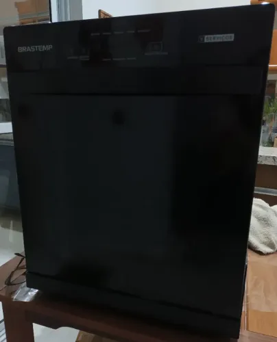Lava louça Brastemp 8 serviços 127V preta