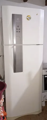 Geladeira Frost Free Electrolux