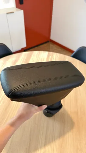 Apoio de braço pra carro Etios sedan ou hatch